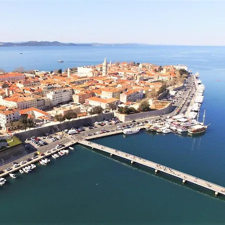 Rhythm Floating - 3* Задар