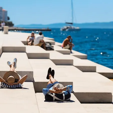 Rhythm Floating - 3* Ζαντάρ